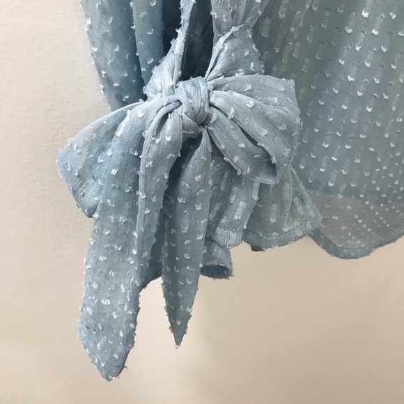 Banana Republic Tie Neck Dot Bow Sleeve Blouse - Picture 4 of 6